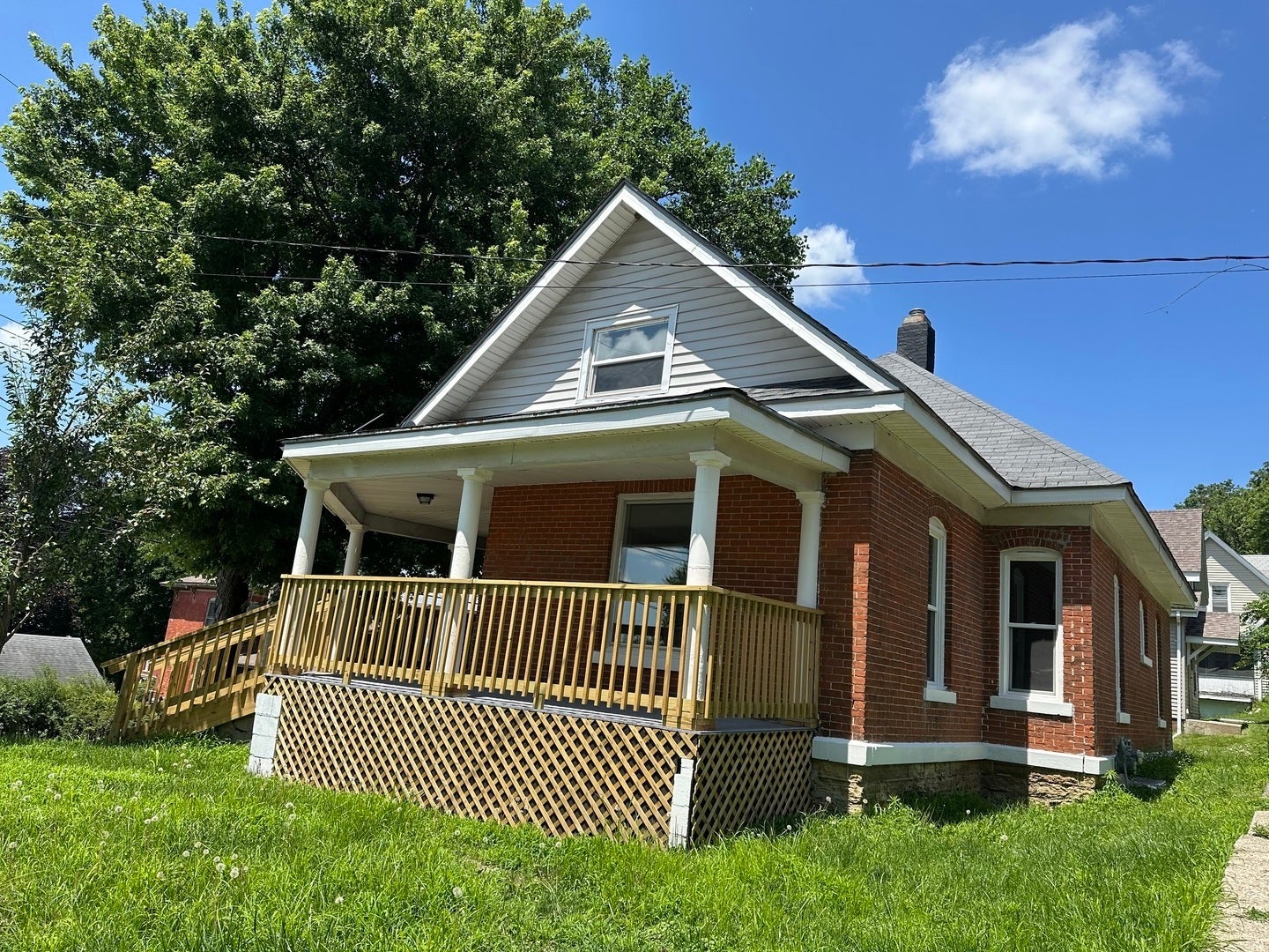 202 Clay Street — photo