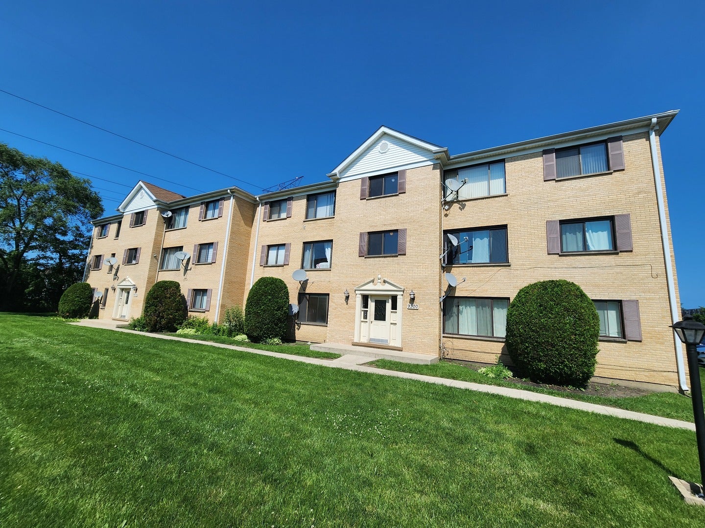 9300 Hamilton Court D1 — photo
