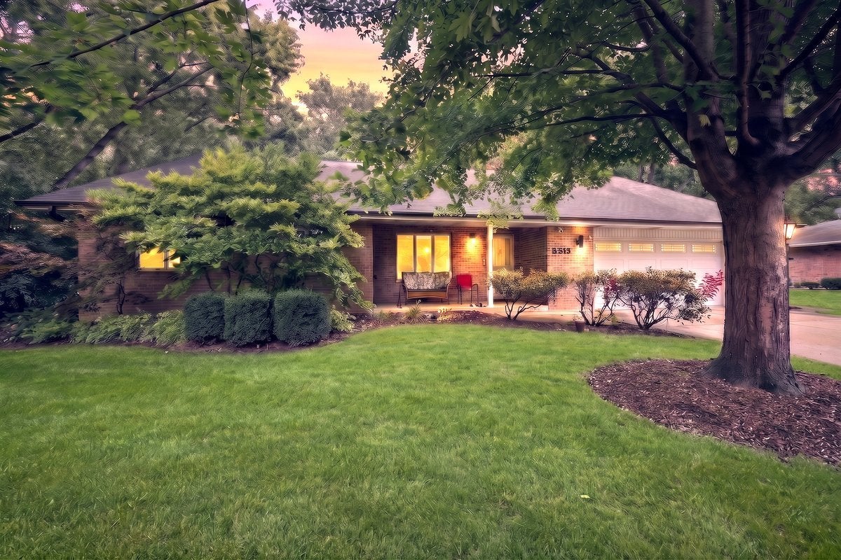 3318 Caroline Drive — photo
