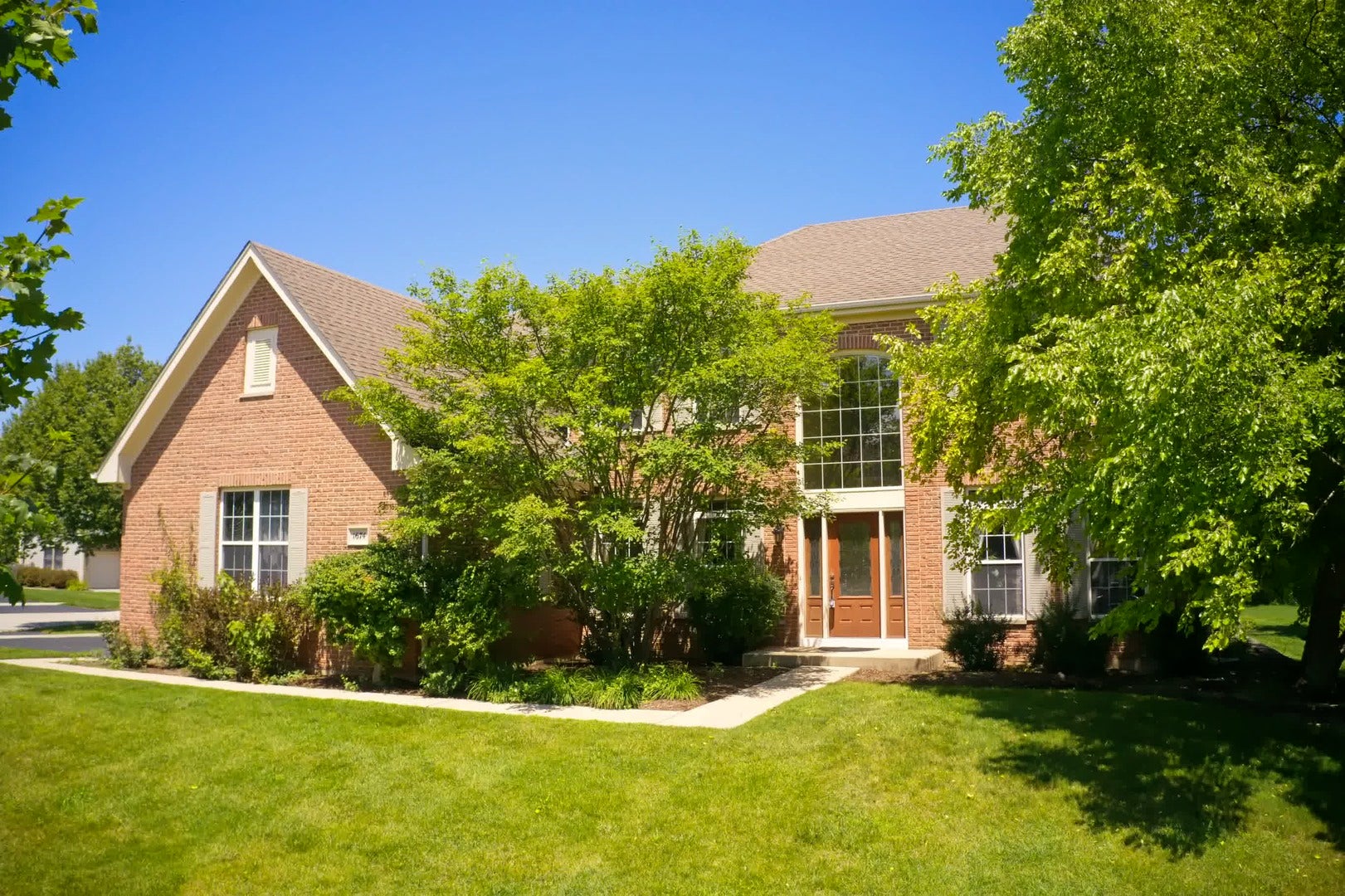 1674 Rolling Hills Drive — photo