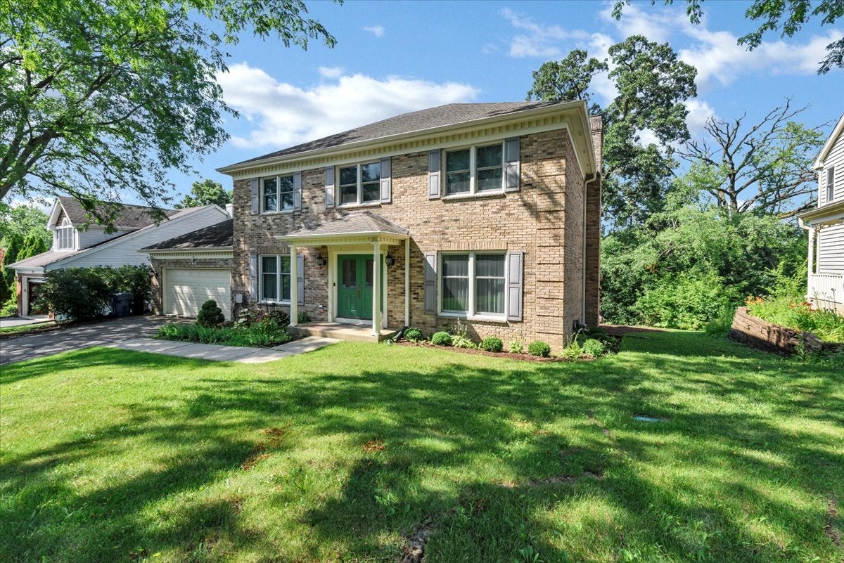2135 Hamilton Drive — photo