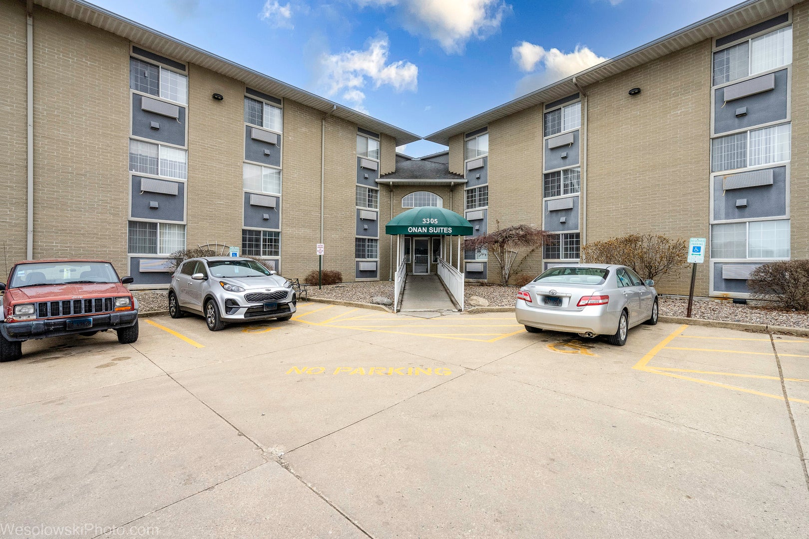 3305 Sunset Avenue 115 — photo
