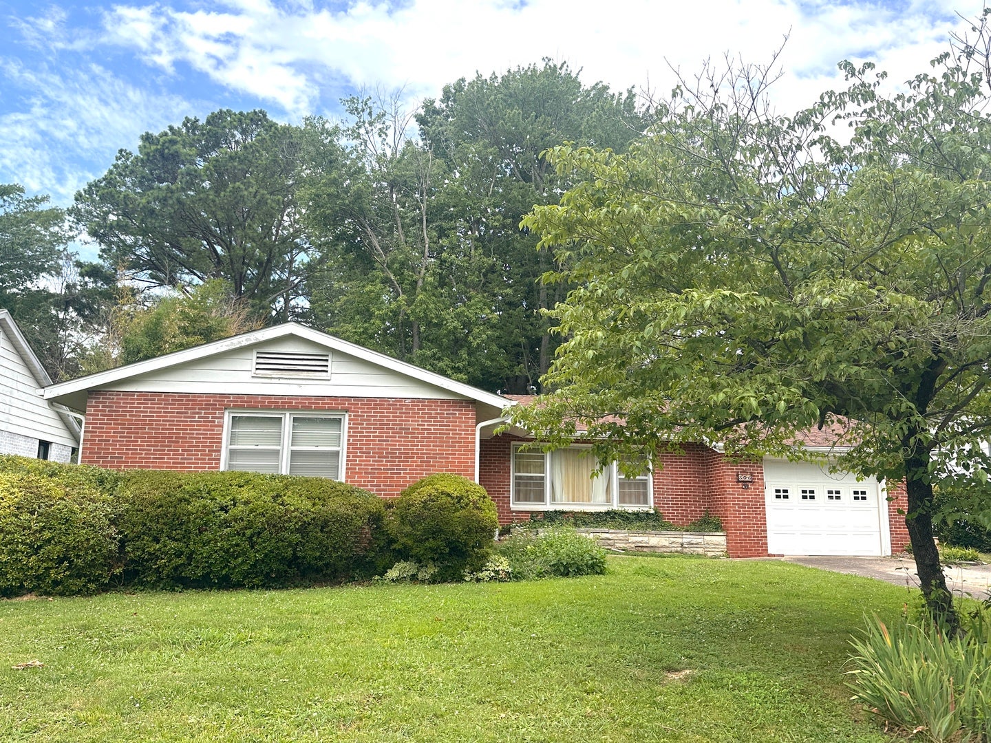 306 S Orchard Drive — photo