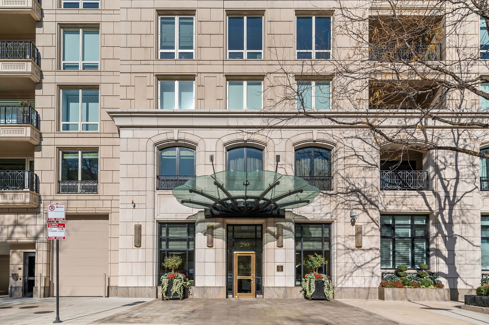 840 N Lake Shore Drive 603 — photo