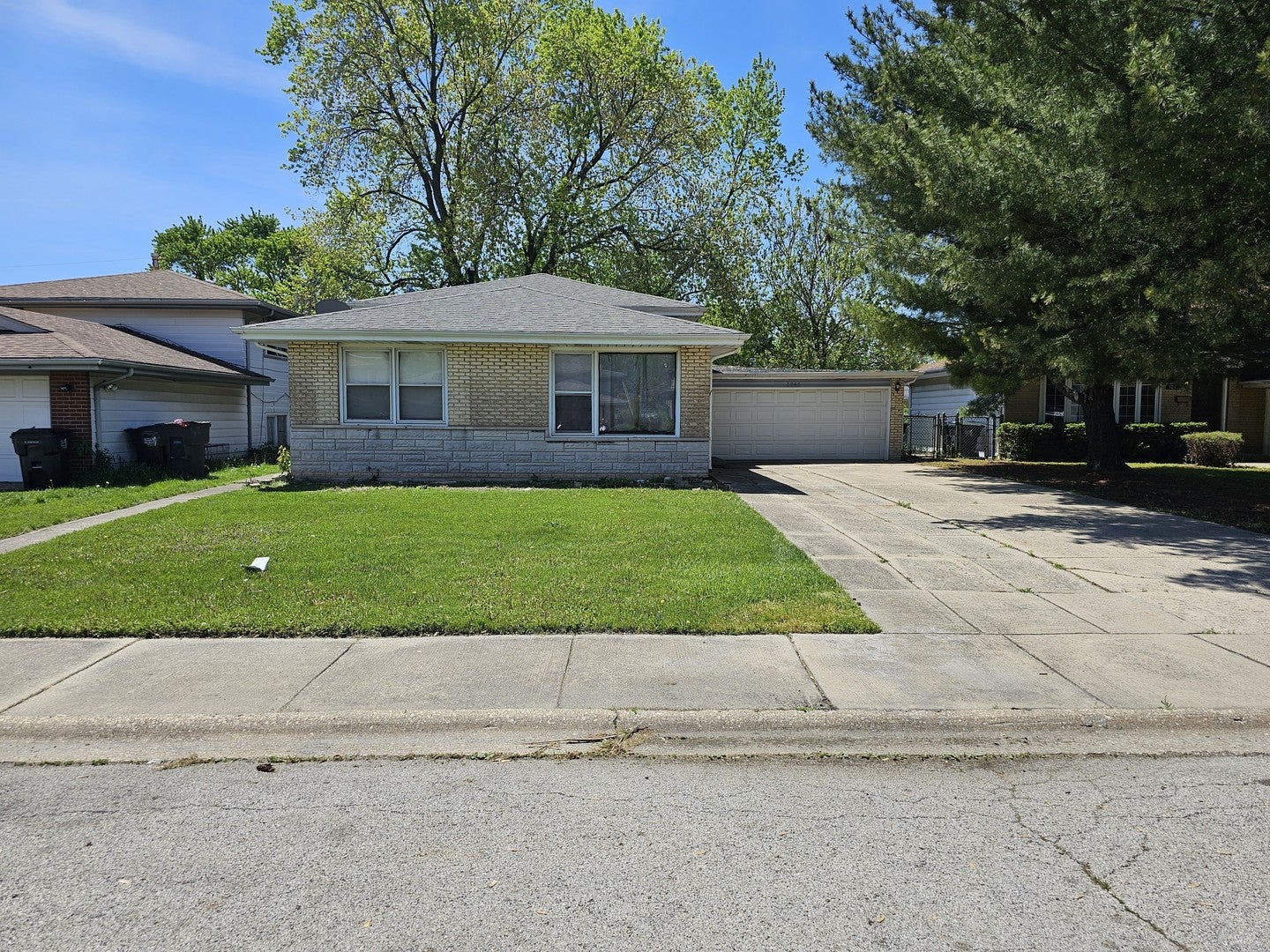 1265 Prince Drive — photo