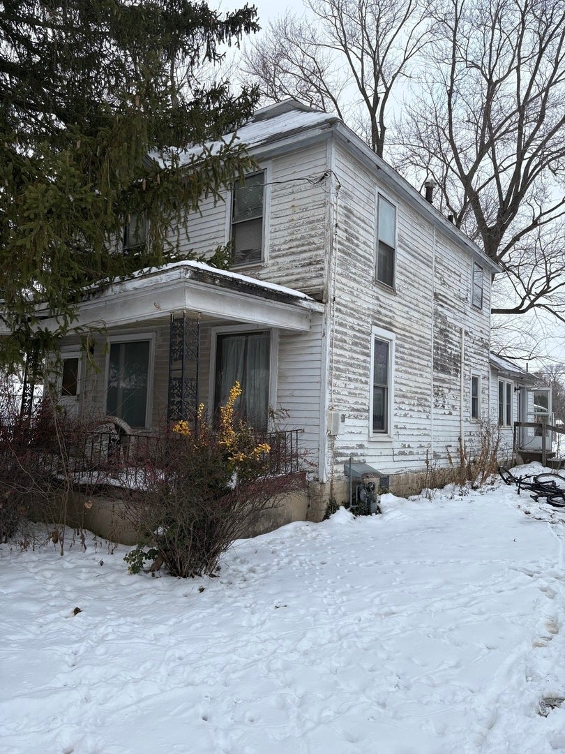 422 E Ash Street — photo