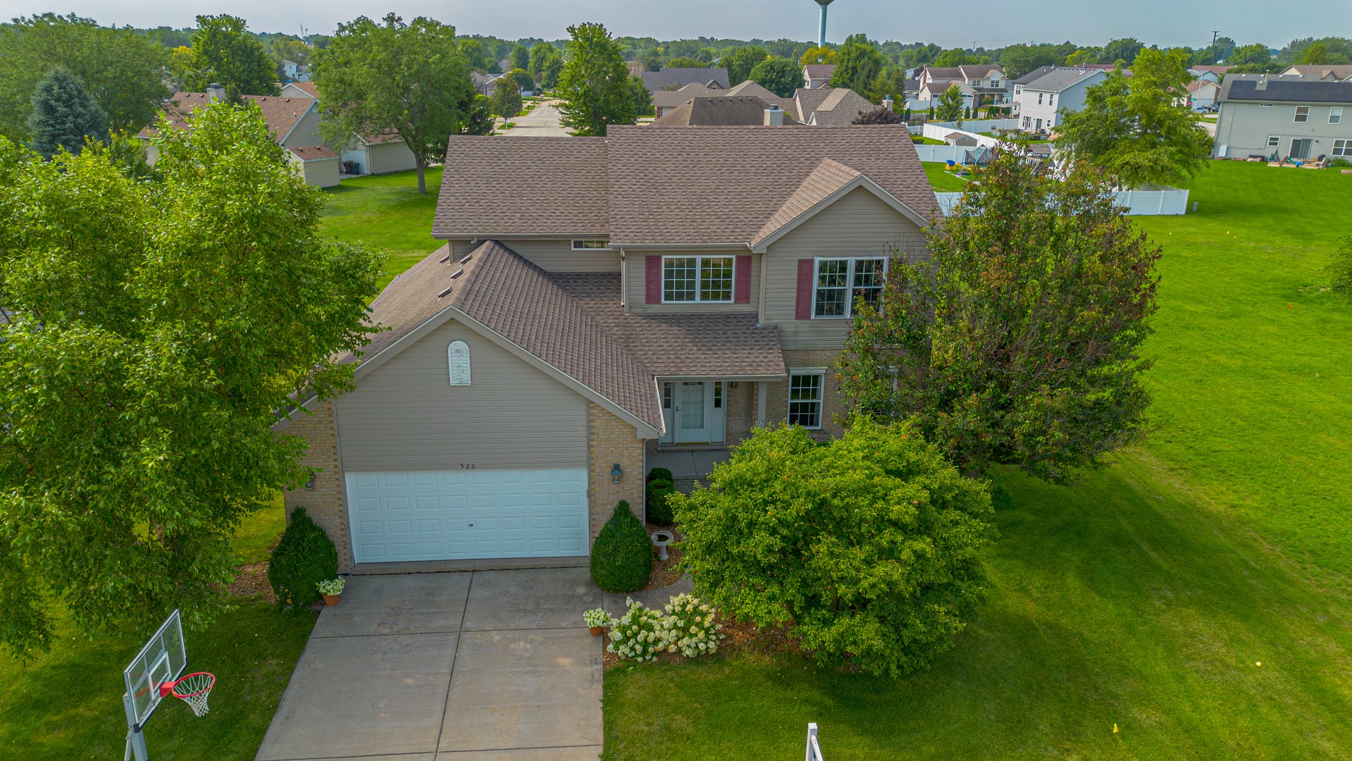 526 Gipp Drive — photo