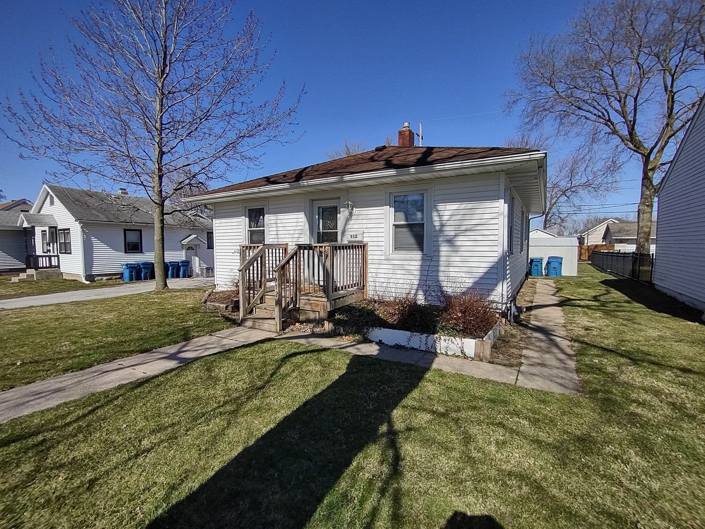912 Douglas Street — photo