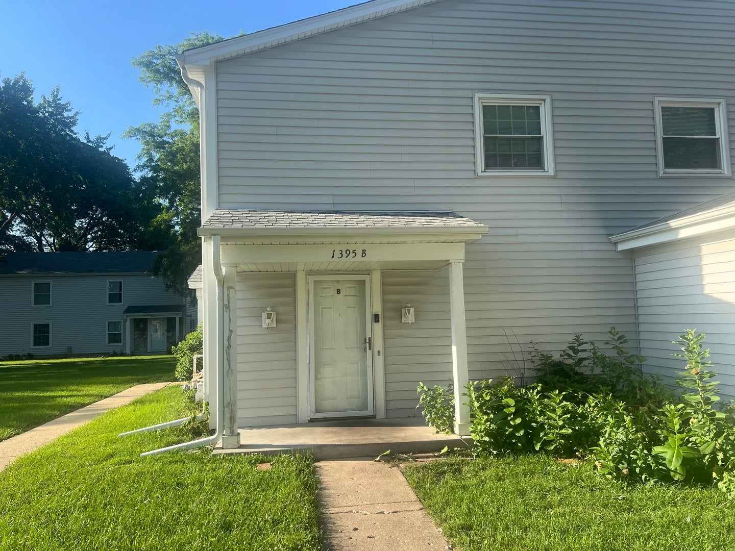1395 S Glen Circle — photo