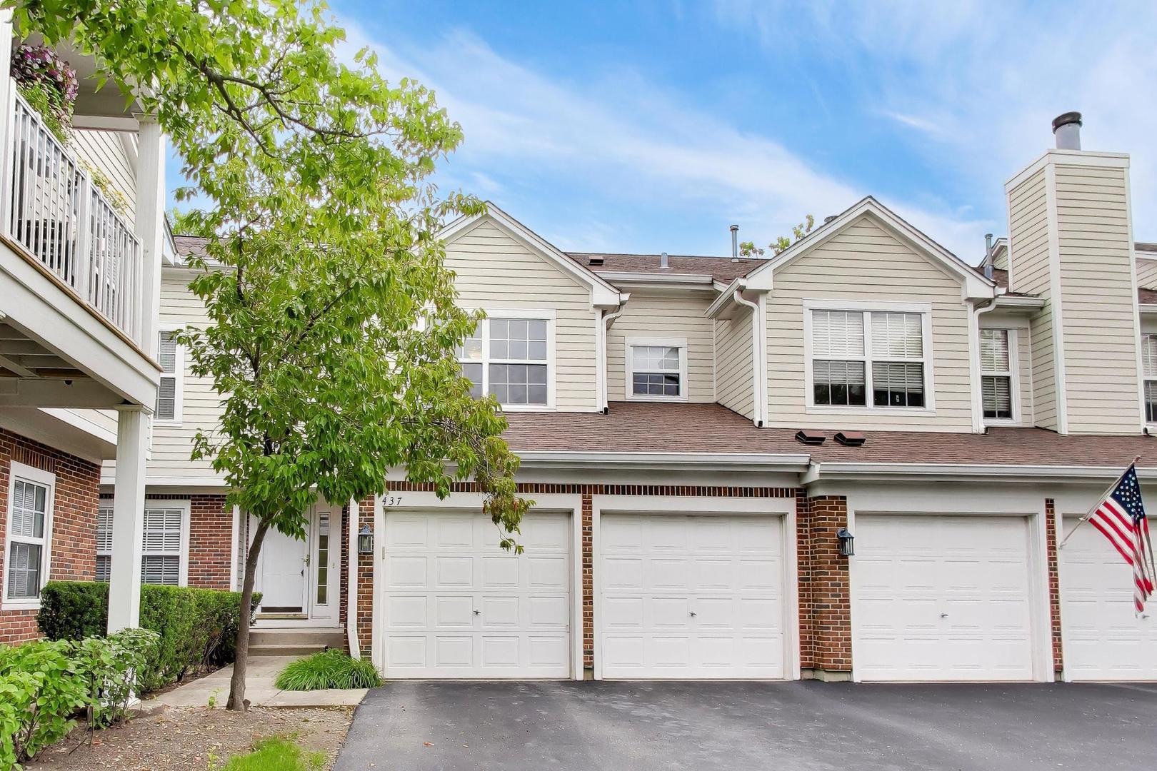 437 Grosse Pointe Circle 437 — photo