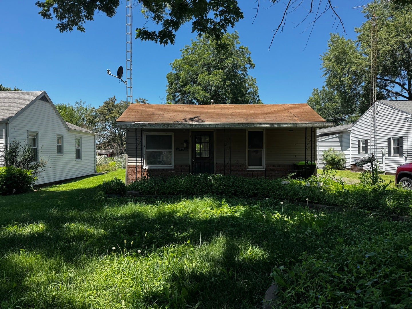 1175 N Jackson Street — photo