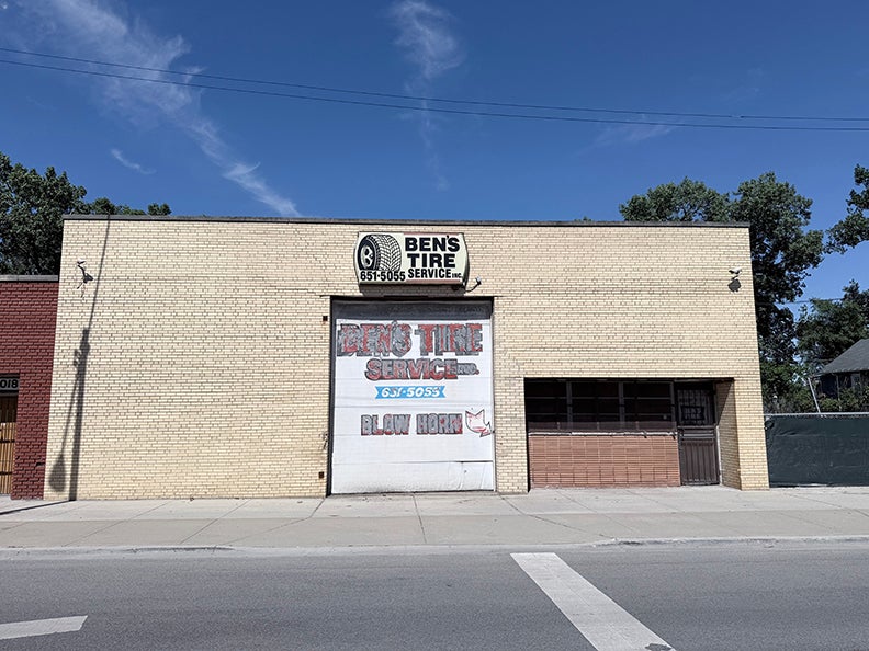 9016 S Halsted Street — photo