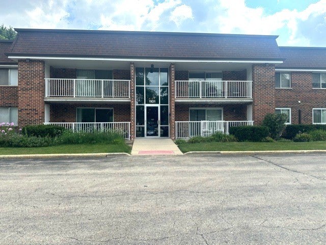 1101 Mercury Drive 1D — photo