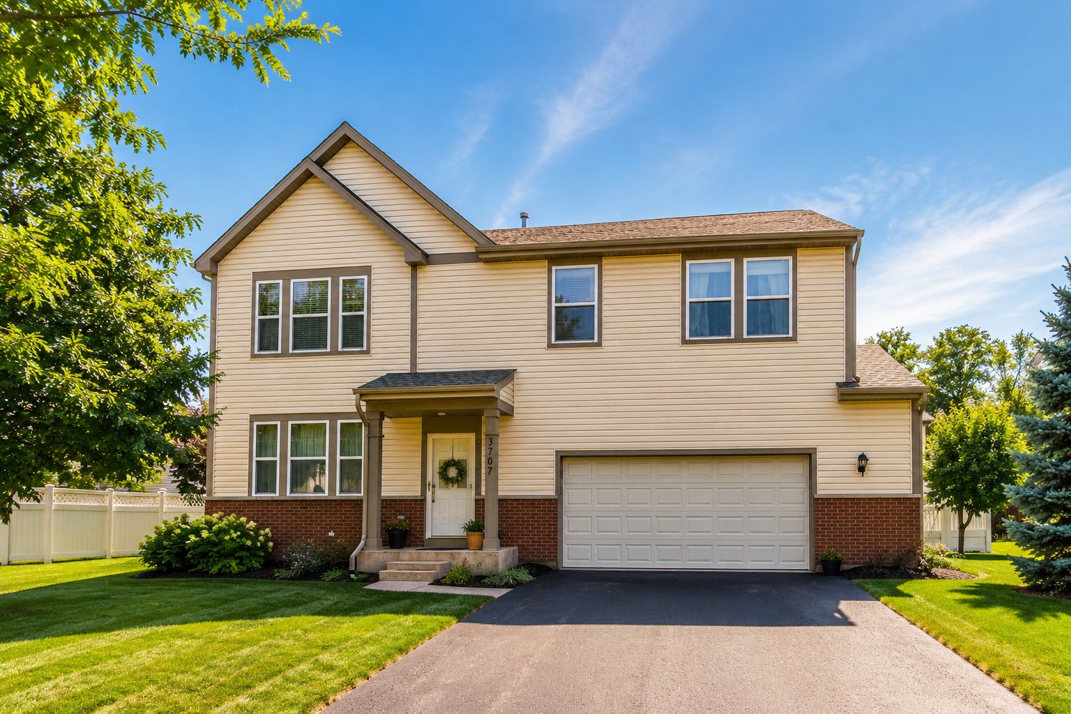 3707 Thoroughbred Lane — photo