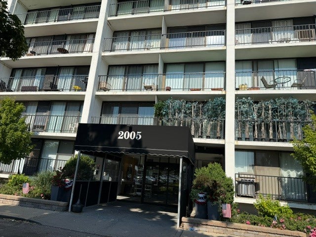 2005 S Finley Road 203 — photo