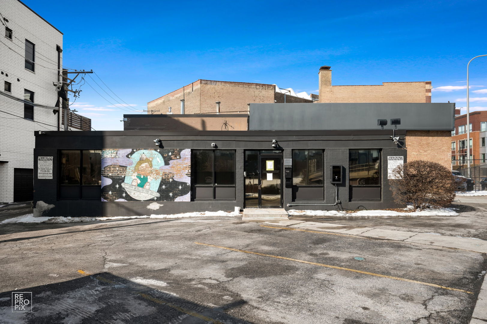 1322 W Walton Street — photo