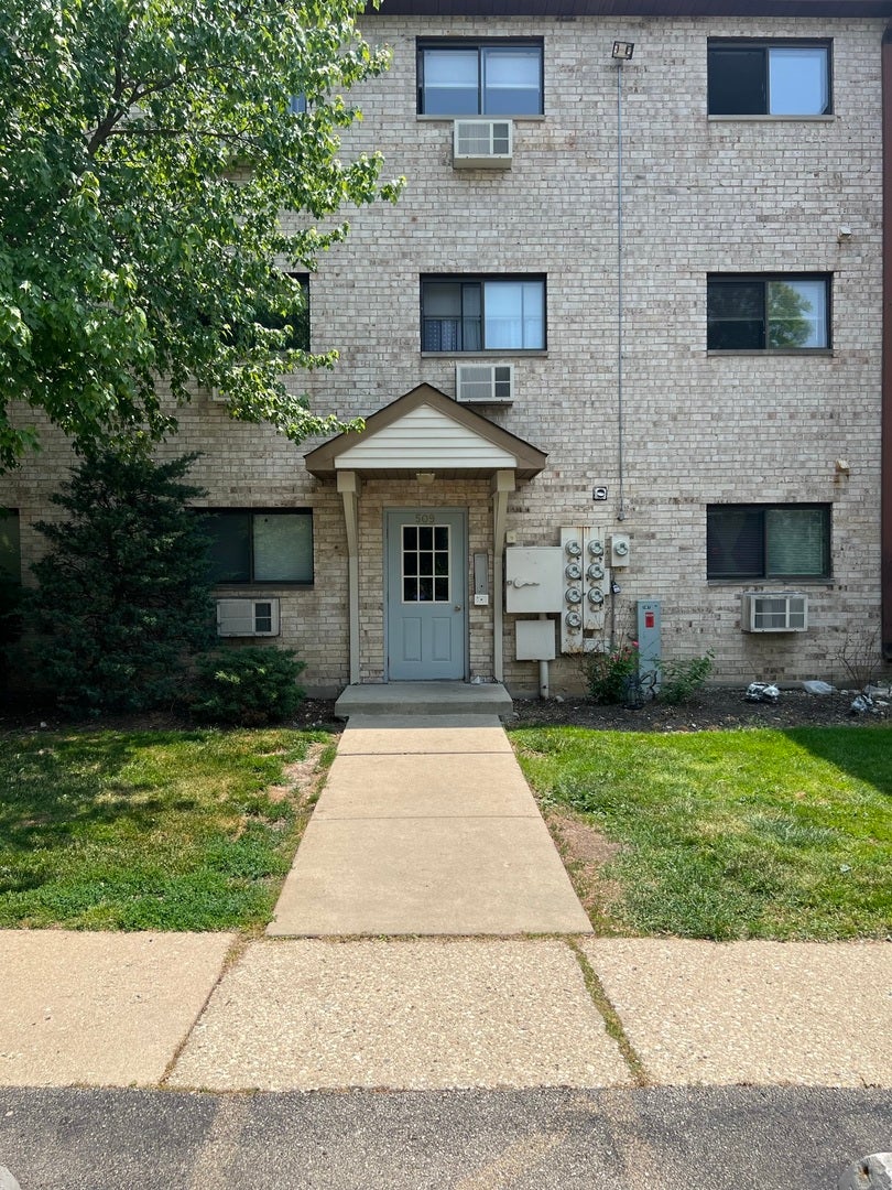 509 E Spruce Drive 1B — photo