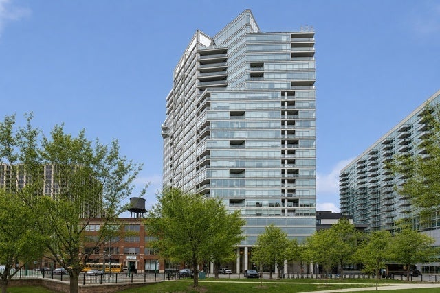 510 W Erie Street 1701 — photo