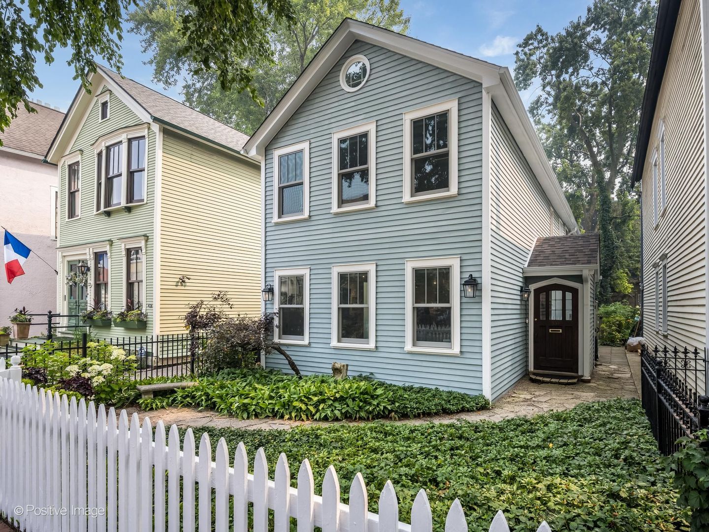 333 W Menomonee Street — photo