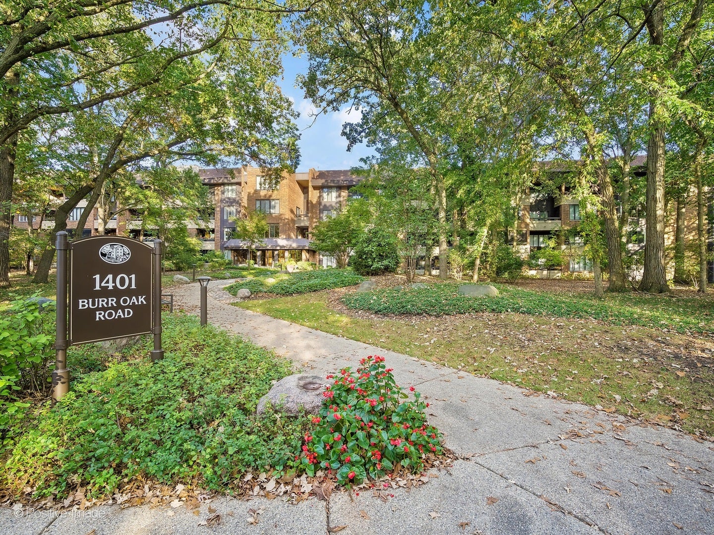 1401 Burr Oak Road 114B — photo