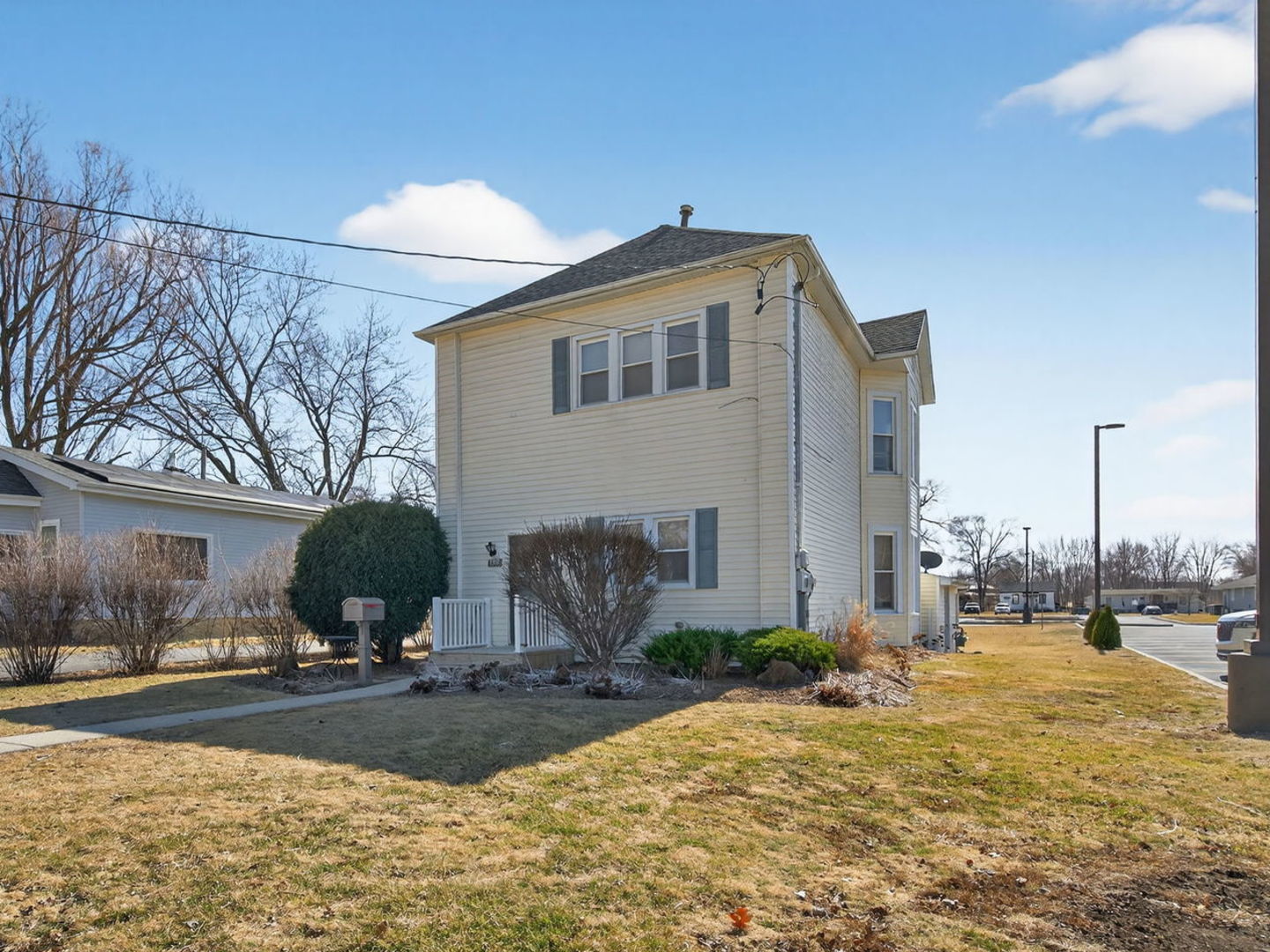 159 E Church Street — photo