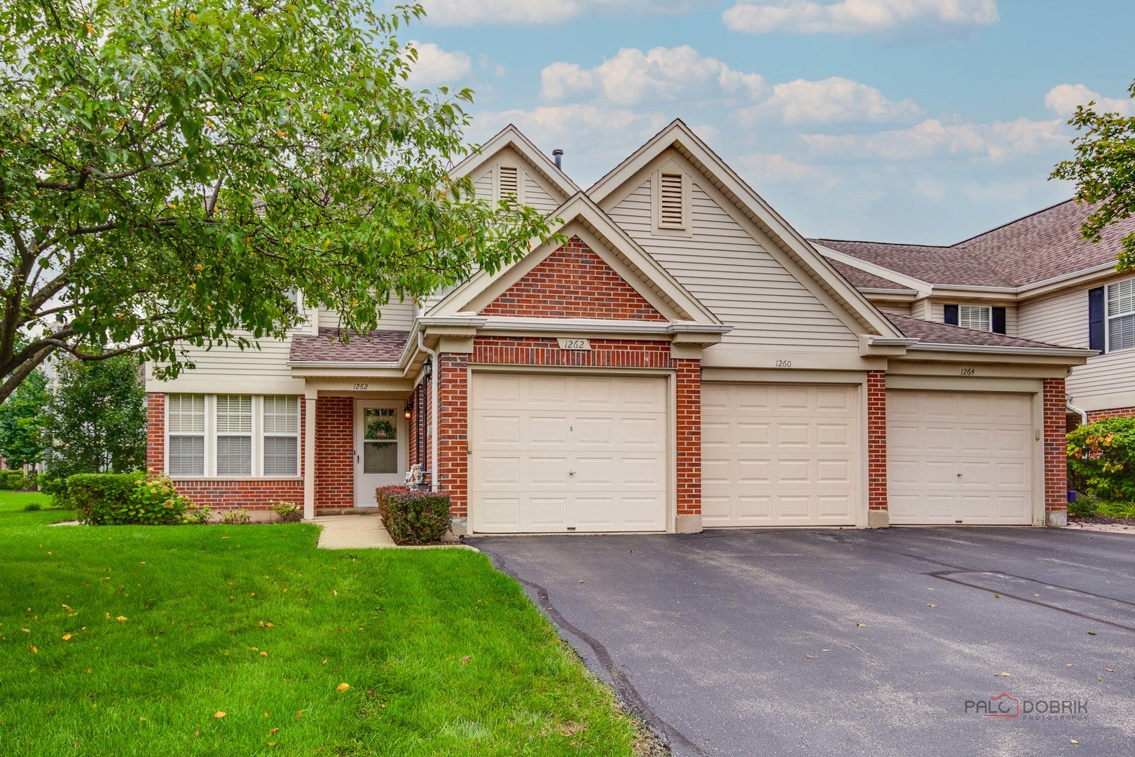 1262 N Wellington Court — photo
