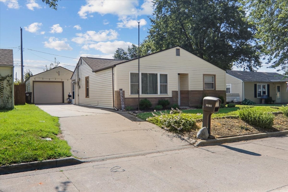 3018 Joseph Street — photo