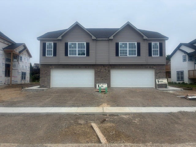 927 Saddle Ridge Drive — photo