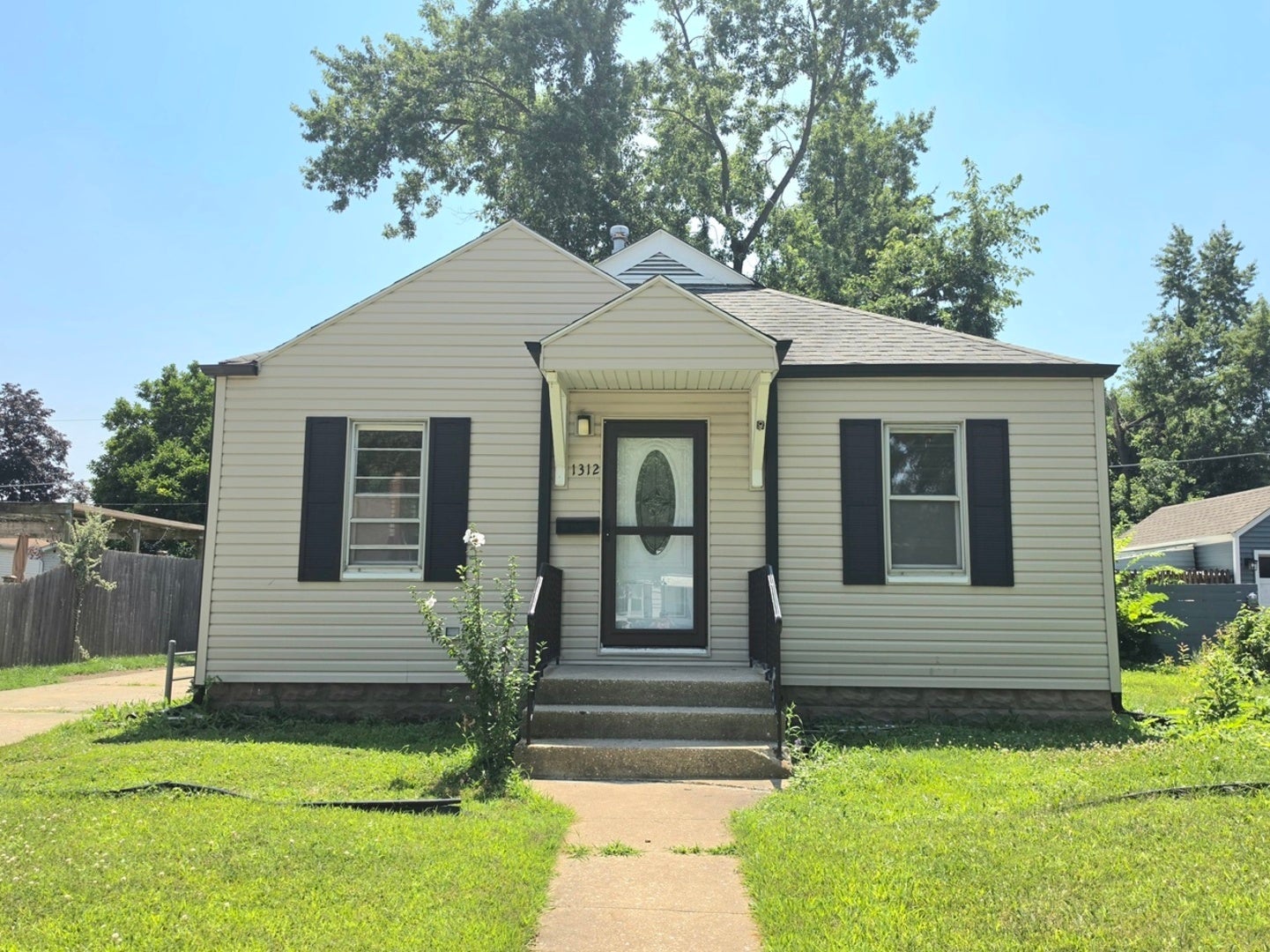 1312 Richmond Street — photo