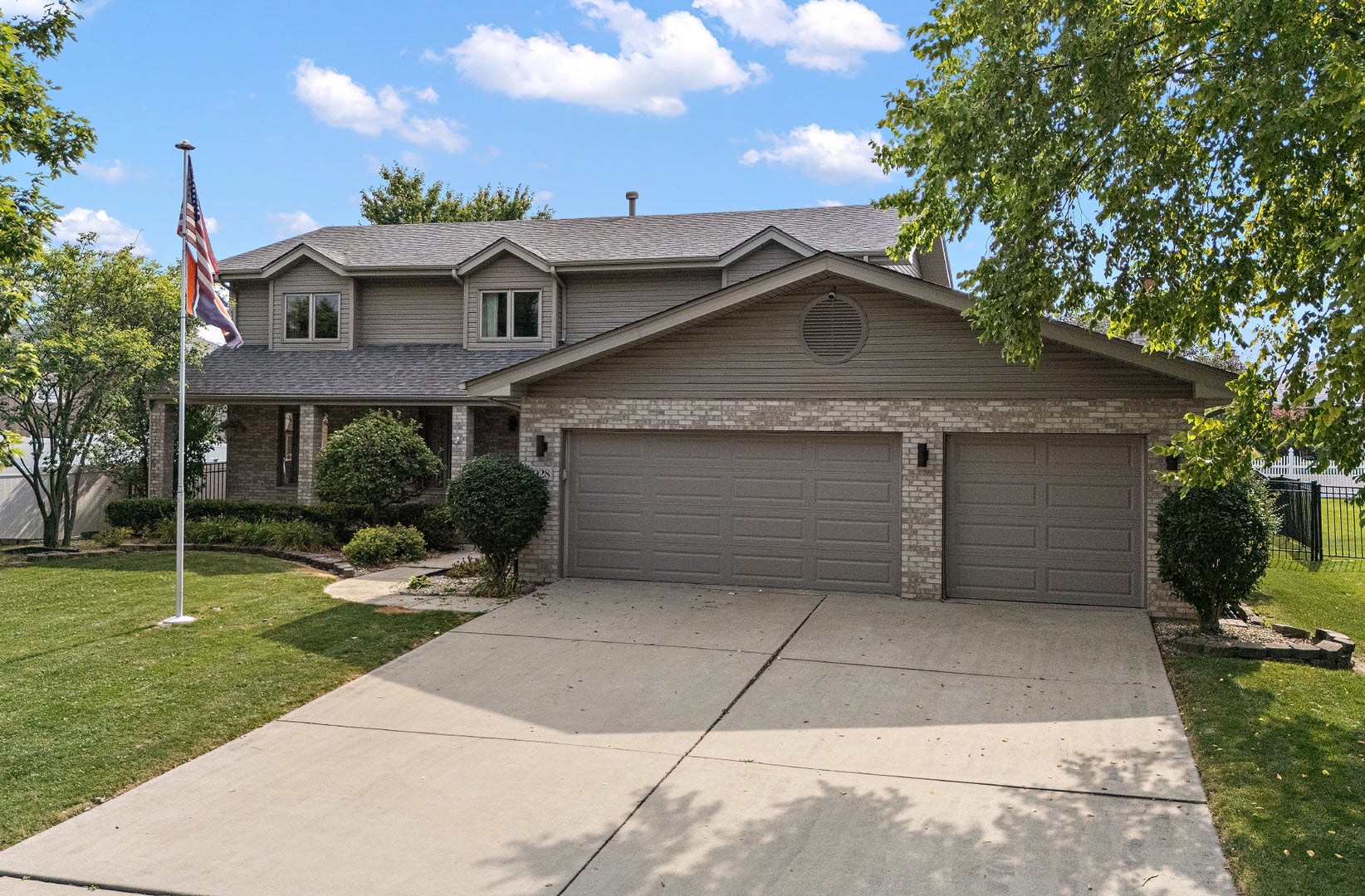 1028 Kylemore Court — photo