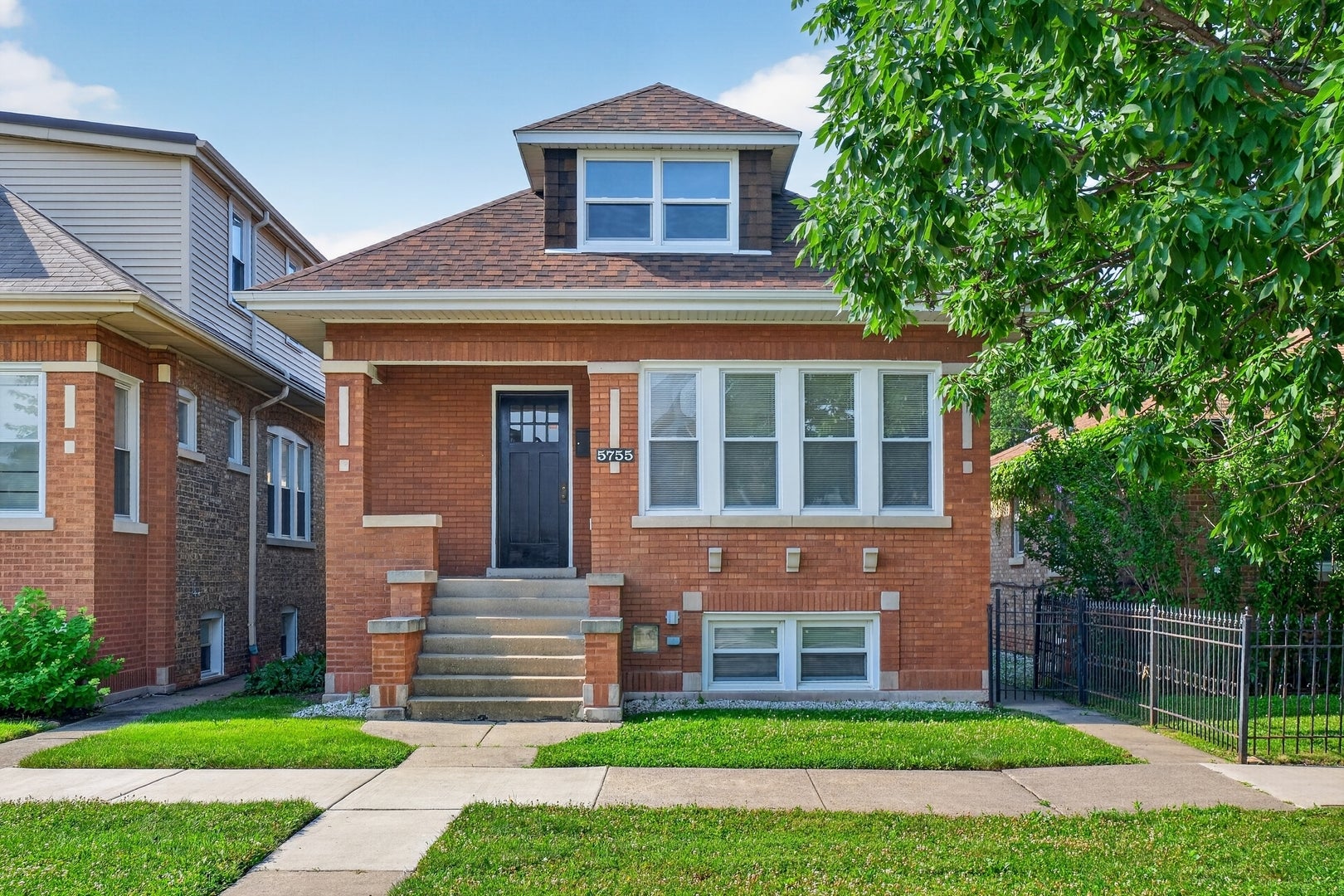 5755 W Eddy Street — photo