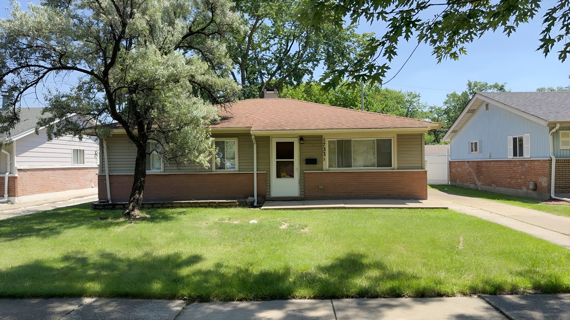17331 Community Street — photo