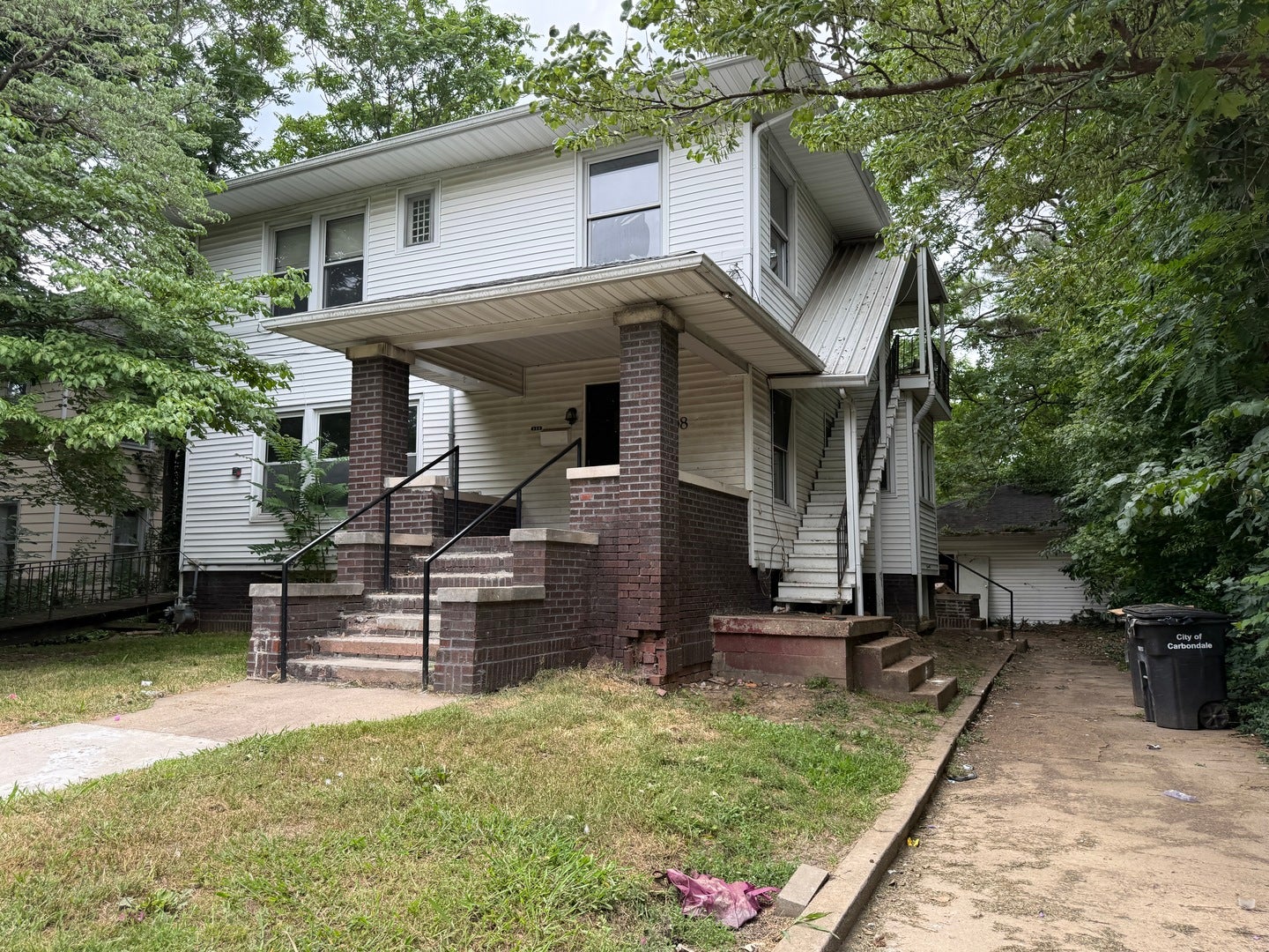 608 W Main Street — photo