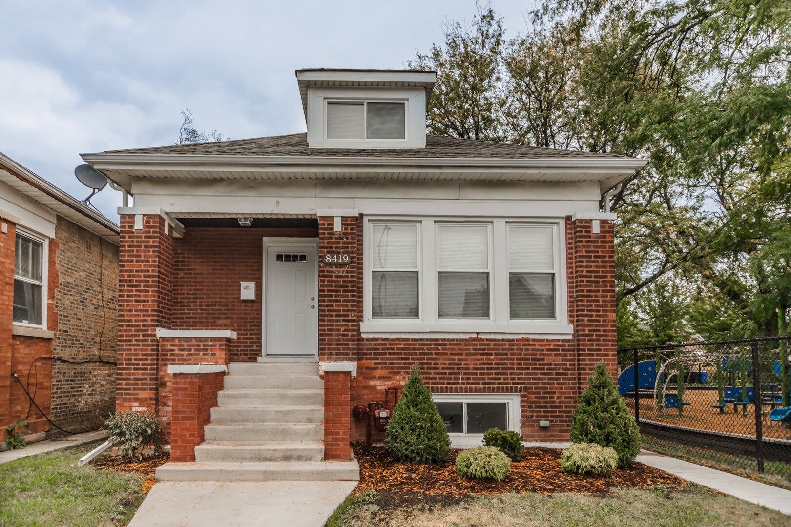 8419 S Morgan Street — photo