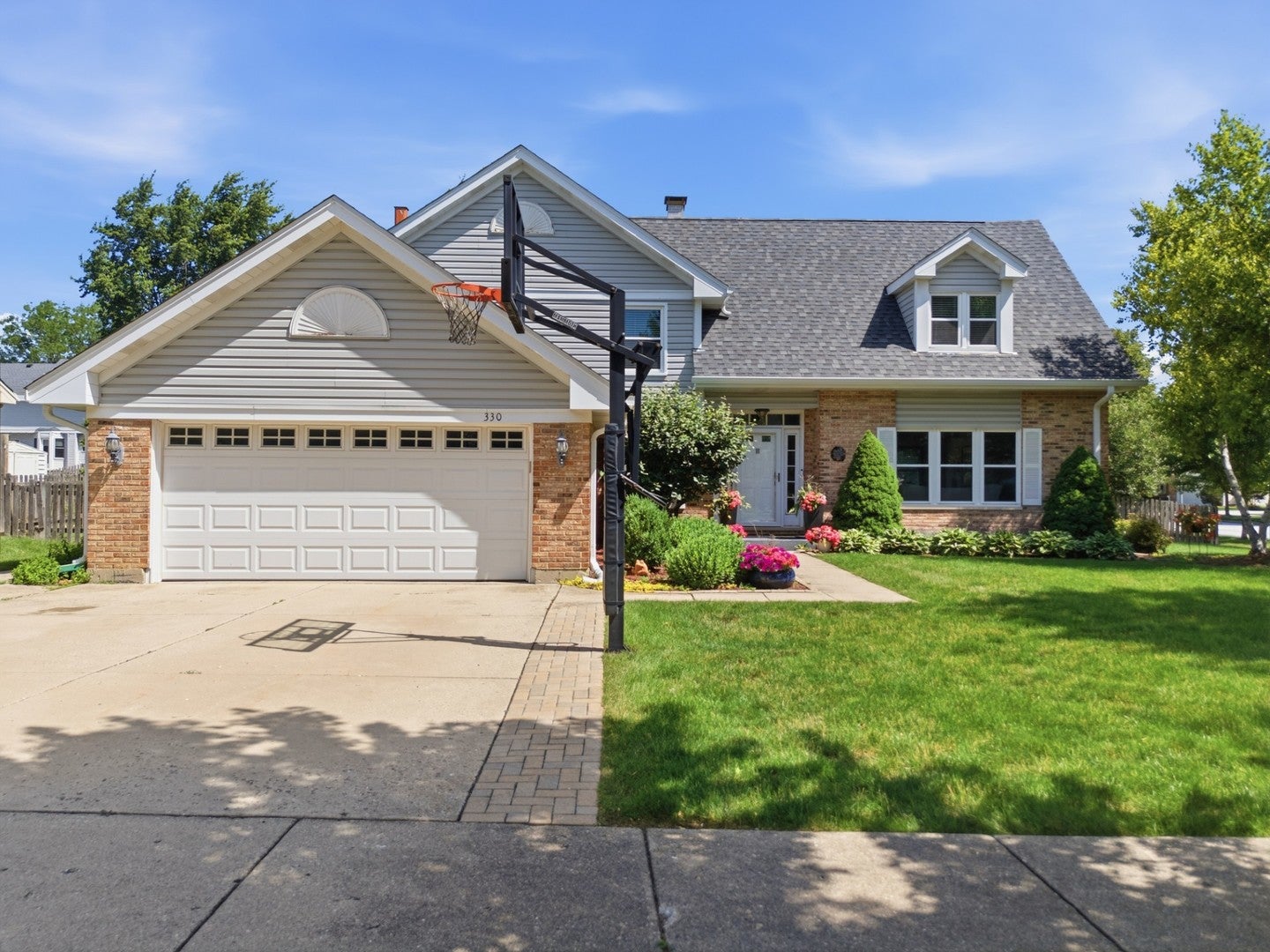 330 Sutcliffe Circle — photo