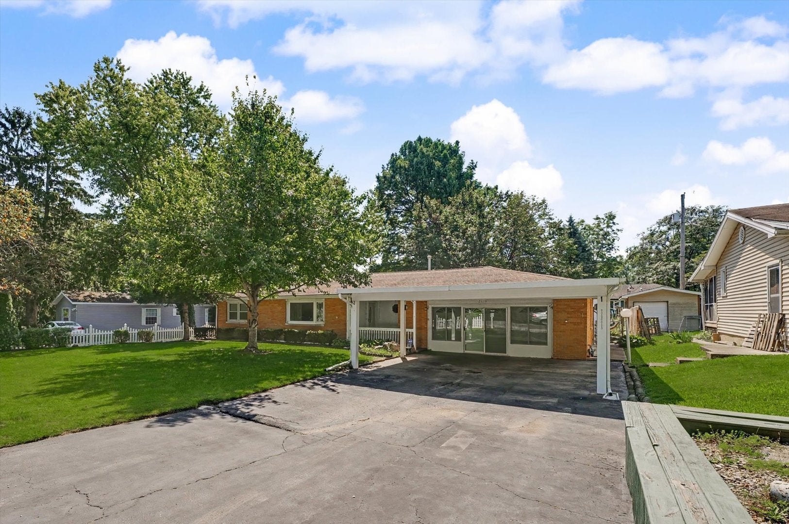 2411 Sharlyn Drive — photo