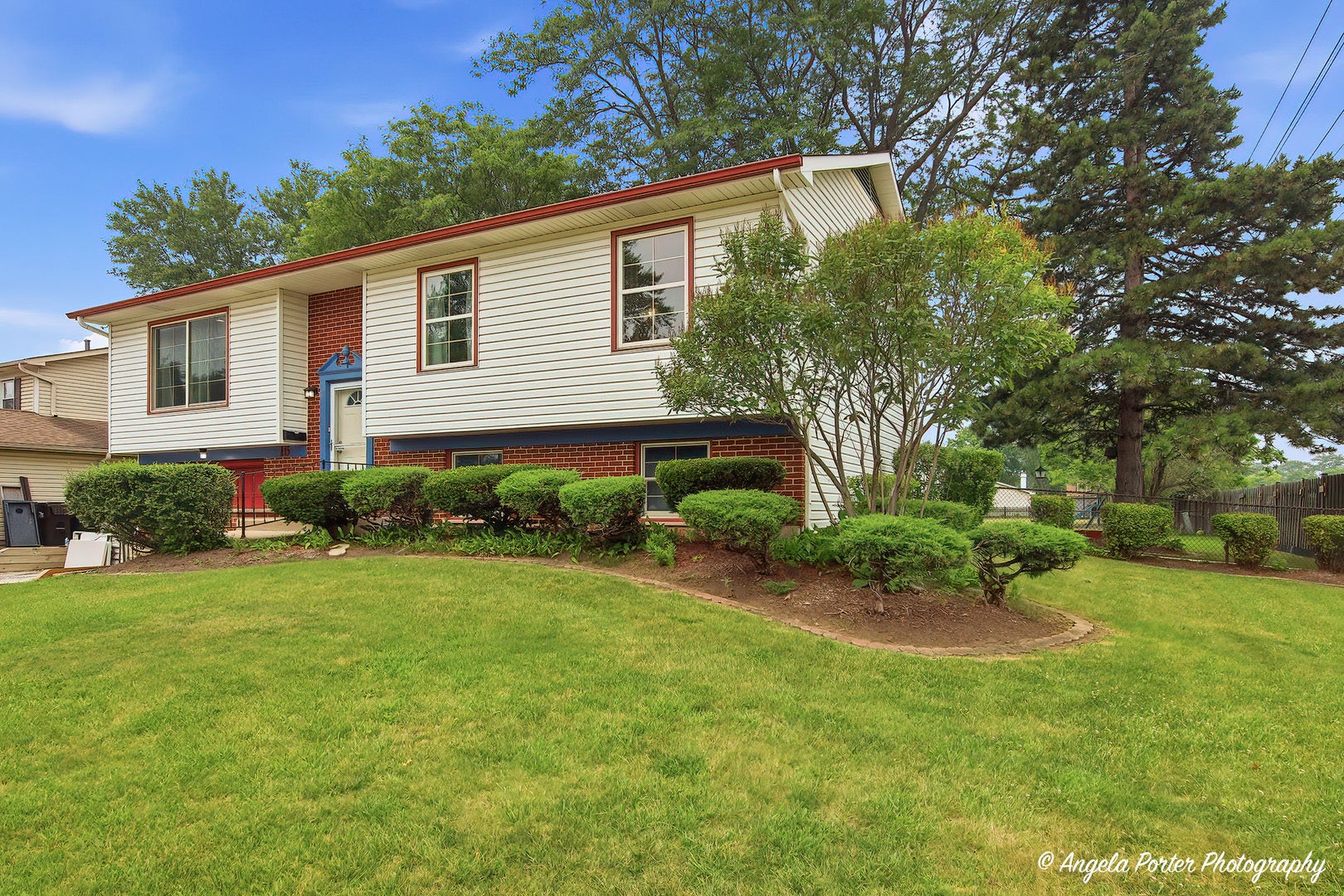 15 Old Mill Grove Road — photo