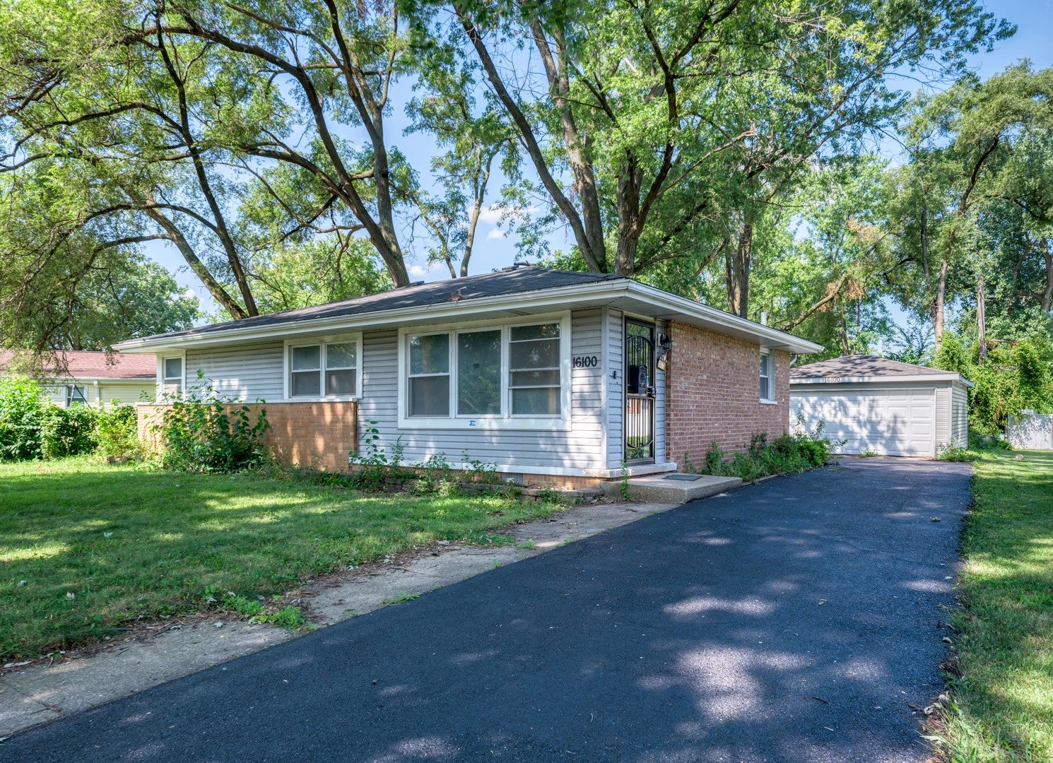 16100 Circle Drive — photo