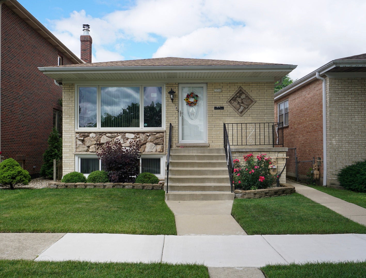 3318 N Page Avenue — photo