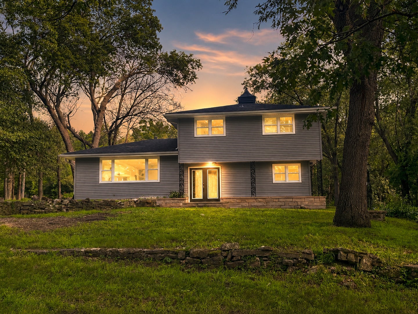 1401 Oakleaf Drive — photo