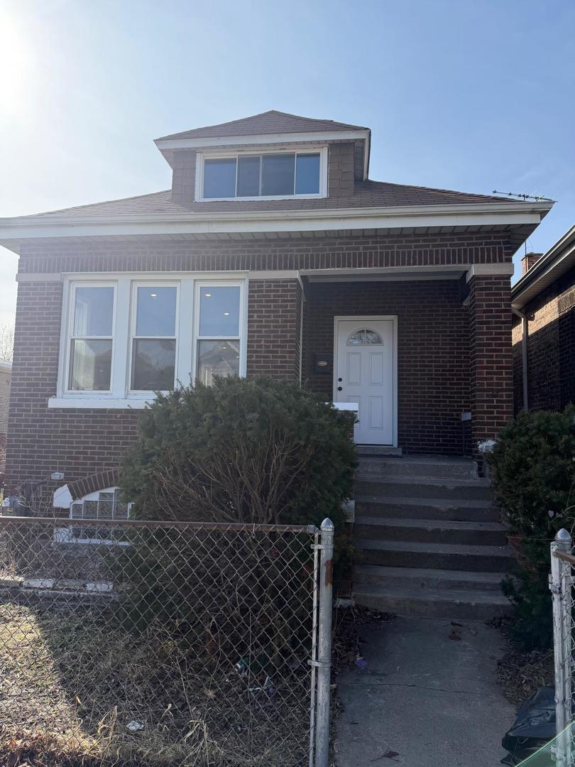 10426 S Calhoun Avenue — photo