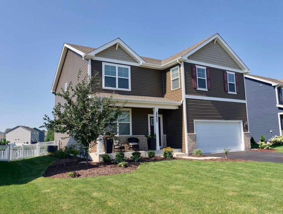 2217 Daly Lane — photo