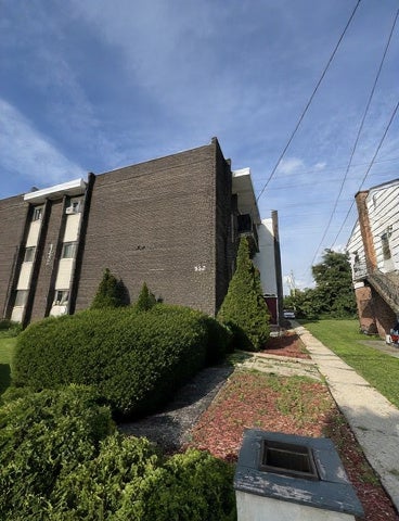 355 Bluff Avenue 3D — photo