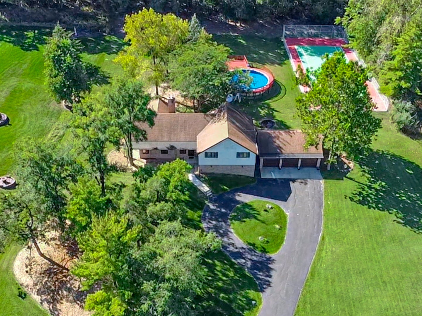 3317 E Buried Oak Drive — photo