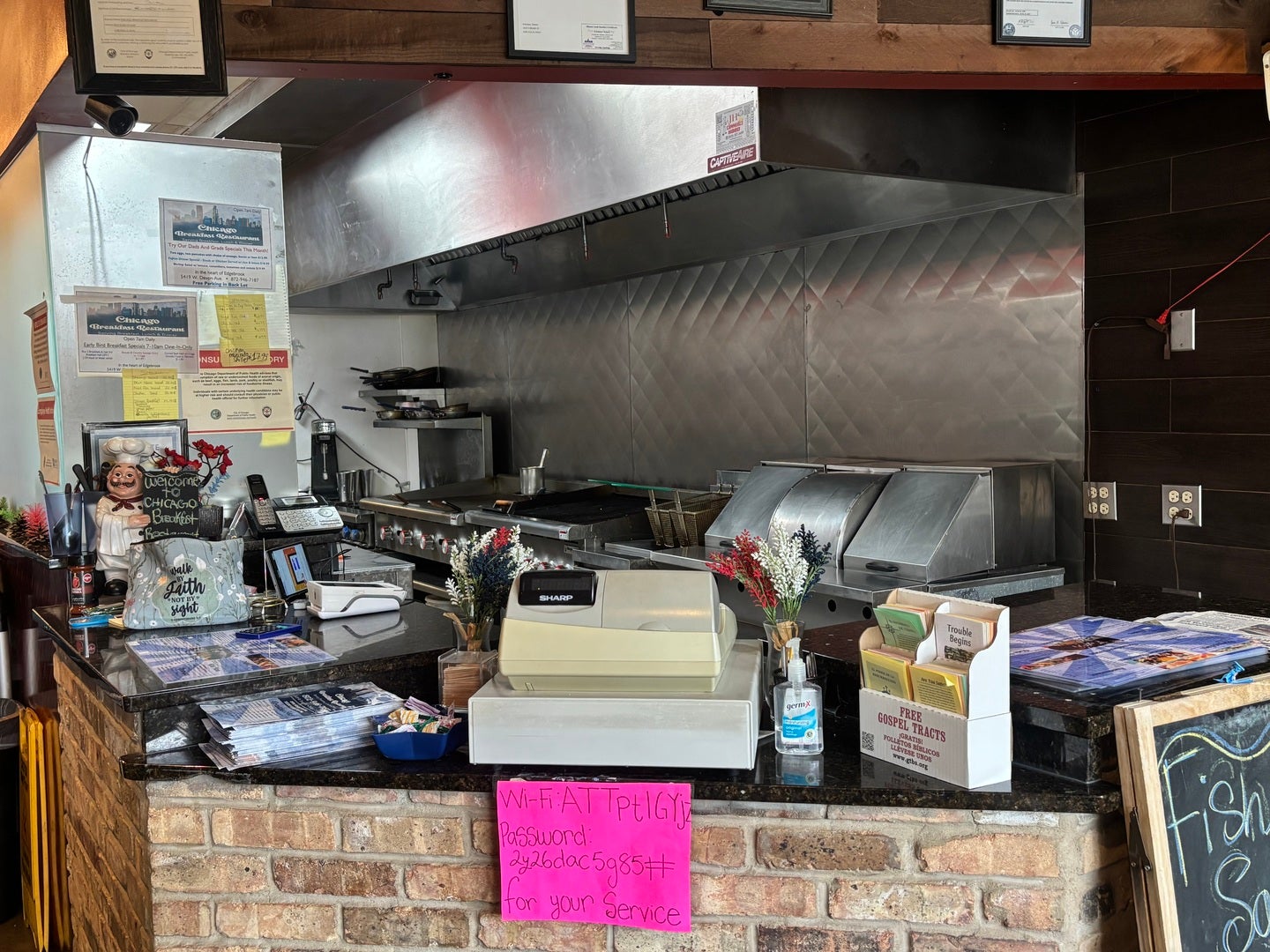 Home in Chicago, IL 60646 — photo 3
