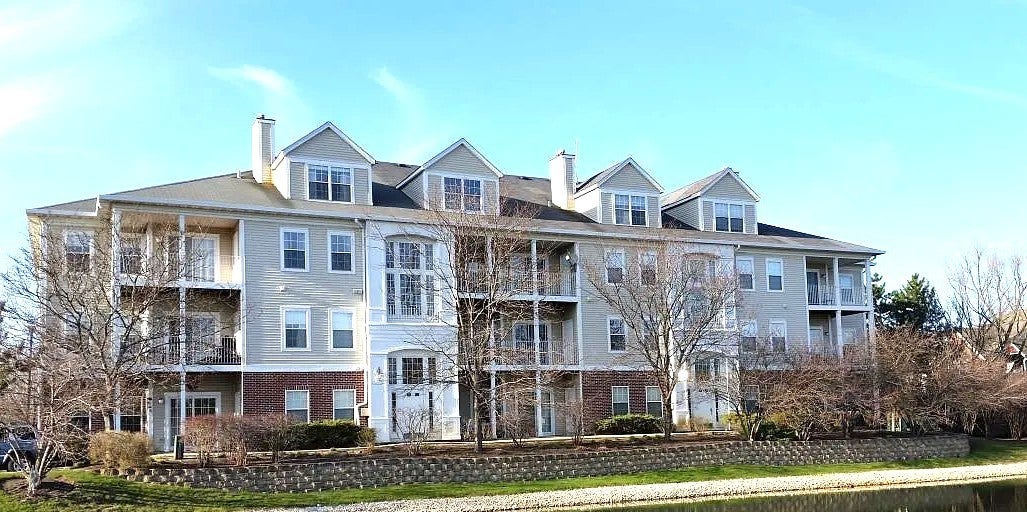 3333 Stratford Court 3F — photo