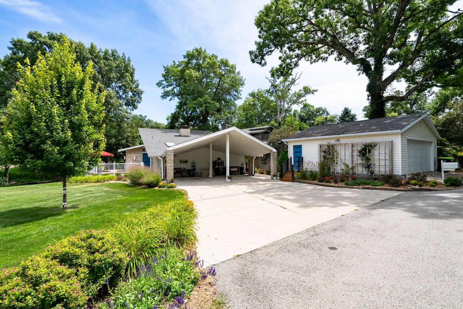 25130 Arrowhead Lane — photo