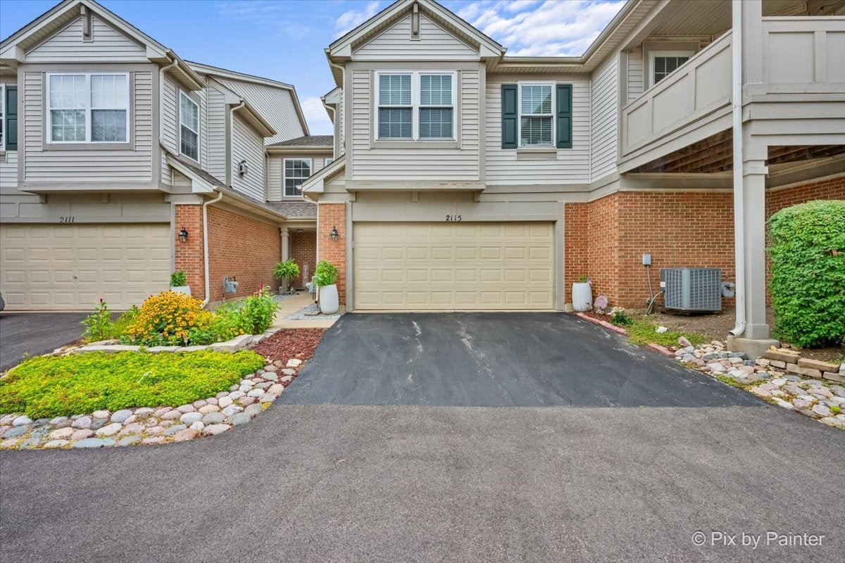 2115 Vanderbilt Drive — photo