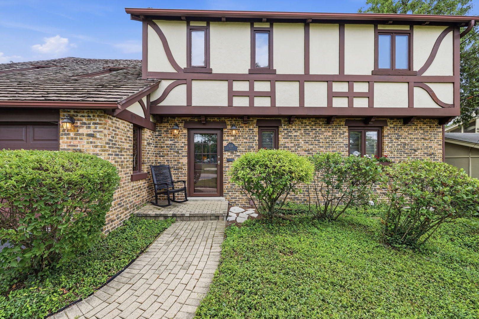 534 E Forest Avenue, Wheaton, IL 60187 — photo 2