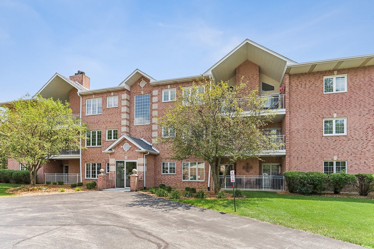 11535 Settlers Pond Way 3B — photo